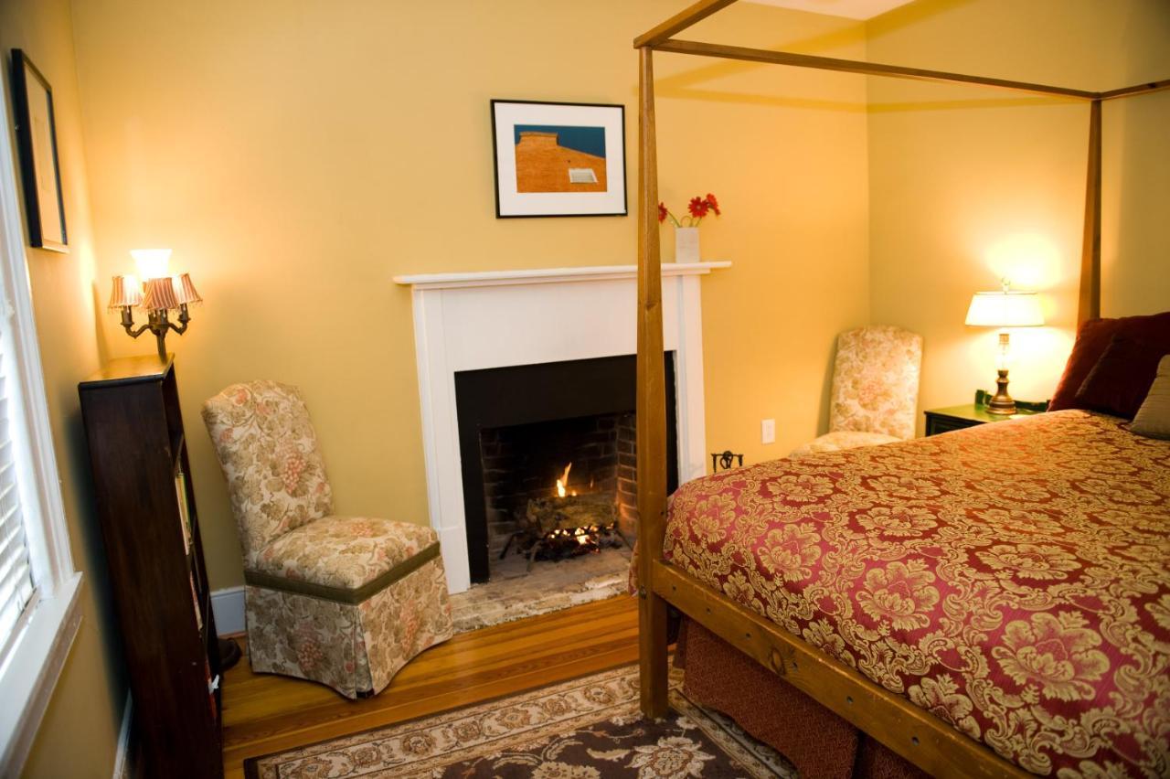 Sperryville Hopkins Ordinary Bed, Breakfast And Ale Works Bed & Breakfast エクステリア 写真